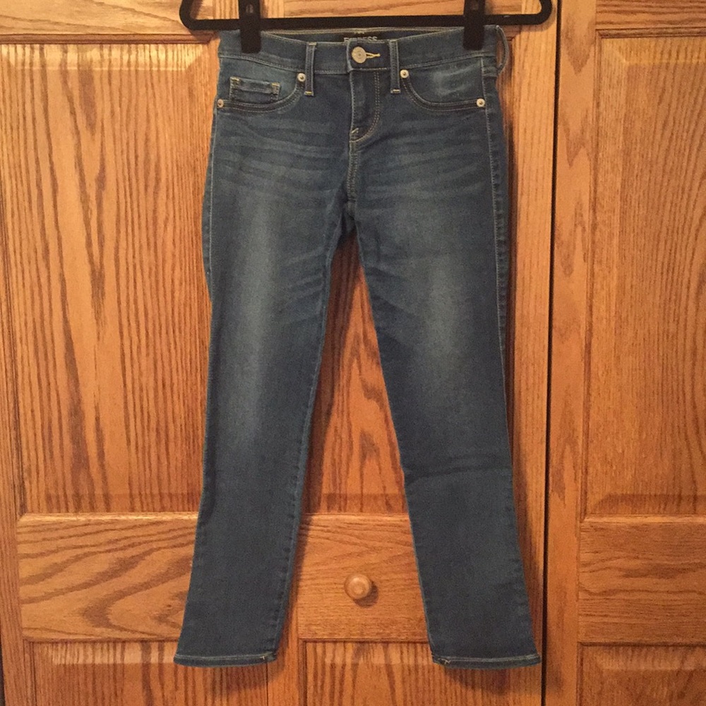 Express Stella cropped jean legging